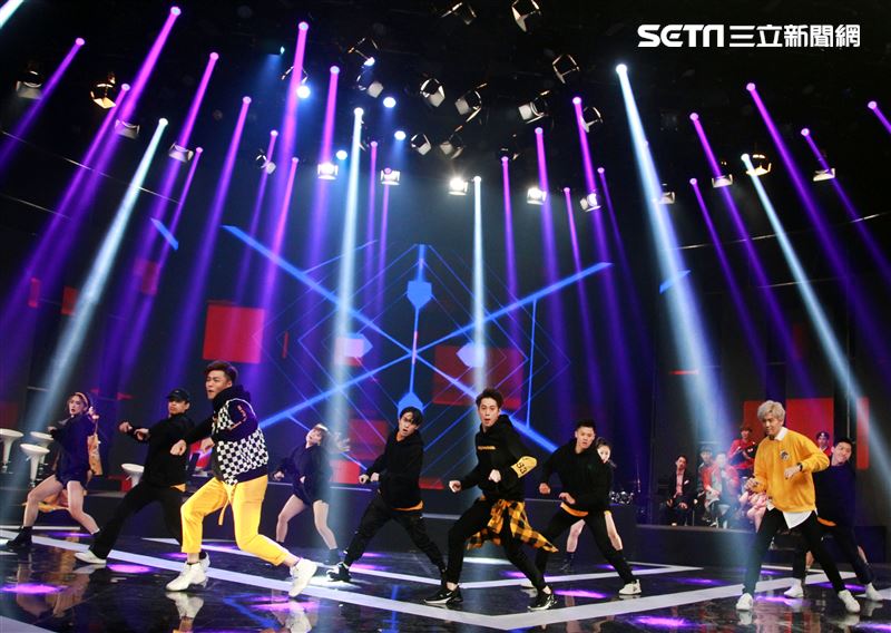 劉至翰、余秉諺、吳東諺精彩表演。（記者邱榮吉/攝影）