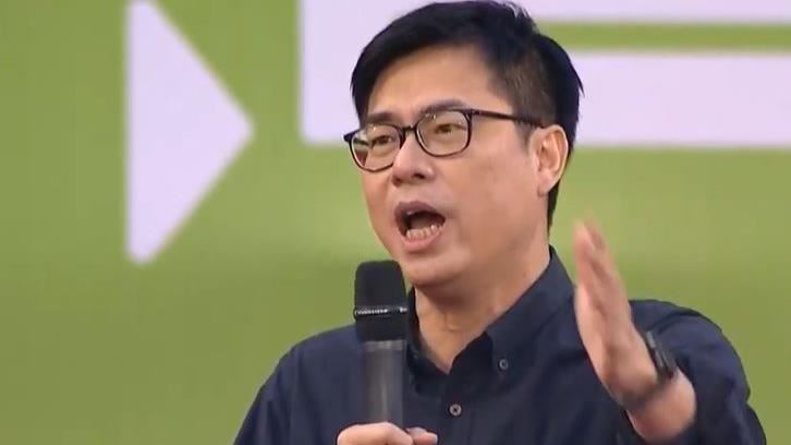 王炳忠4字冷酸李登輝　陳其邁回應了