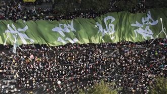 罷韓「30萬人」爆表！人潮輾壓挺韓