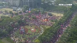 挺韓遊行號稱30萬人　遭質疑膨風！