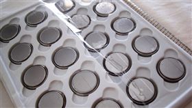 電池
https://www.flickr.com/photos/warrenski/4166438963/in/photolist-7mb69x-4vhty5-DpWAsW-Tgqj6Y-Z68X62-2hPLNVt-2hPAm7j-2hPy6Wi-2hPstdE-2hPtRvc-2hPe4dF-DVtFcz-sfUoL1-M1NMoY-cVpac9-DoS4xx-au4E9t-U11tsF-T