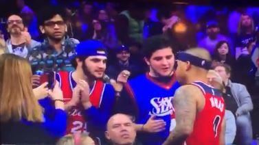 NBA／球迷比中指　湯瑪斯遭驅逐
