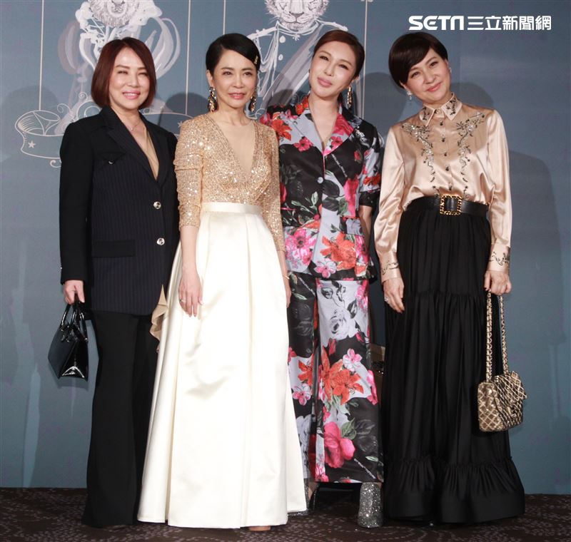 方芳芳、葉璦菱、利菁出席柴智屏女兒婚宴。（記者邱榮吉/攝影）