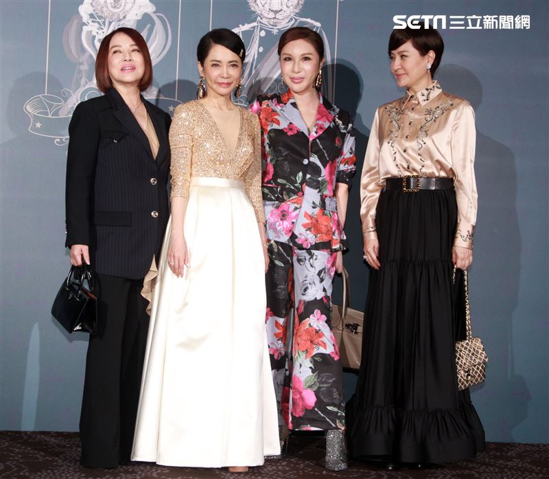 方芳芳、葉璦菱、利菁出席柴智屏女兒婚宴。（記者邱榮吉/攝影）