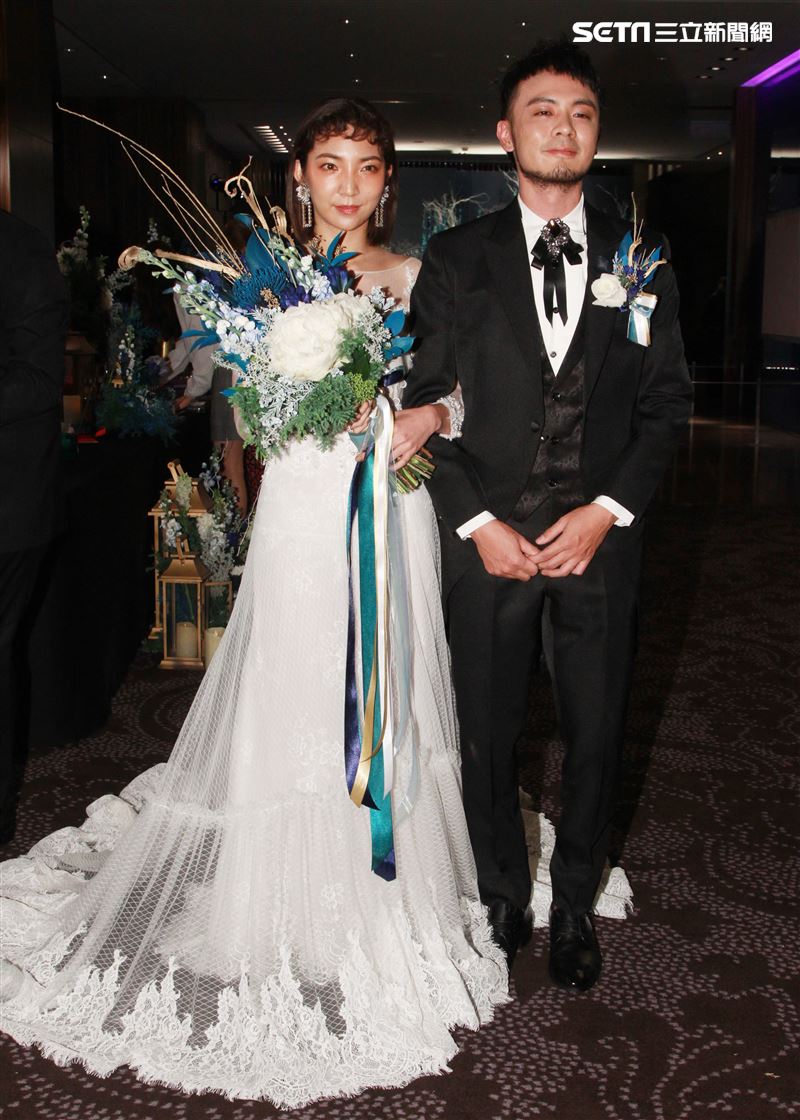 高雋雅和夫婿陳子豪（Edward）補辦婚宴，。（記者邱榮吉/攝影）