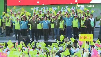 小英假日拚選戰！新竹助陣鄭宏輝衝票