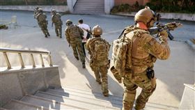 南韓媒體23日報導，駐韓美軍特戰司令部11月與韓軍特戰隊員在群山基地實施聯合演訓，這一次美國國防部破例公開演習照片。（圖取自DVIDS網頁dvidshub.net）