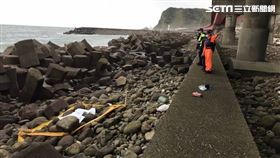 十八王公,女屍,赤裸,基隆,翻攝畫面