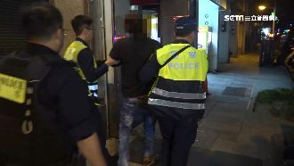 醉男夜店拒盤查咆哮　警噴辣椒水制伏