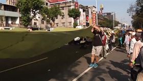 韓國瑜嗆罷韓遮羞布！四叉貓曝真相酸：過一年還搞不懂高雄（圖／翻攝自韓國瑜臉書）