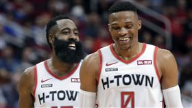 NBA／鬍龜合攻62分　火箭4連勝
NBA,休士頓火箭,James Harden,Russell Westbrook
翻攝自推特