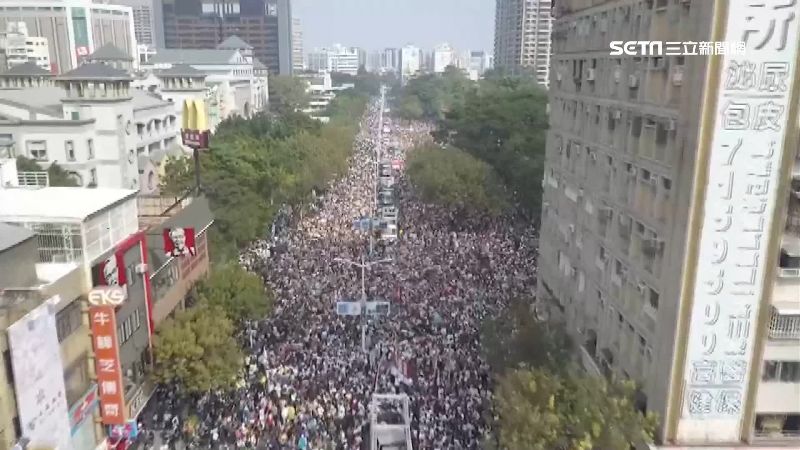 啟動罷免韓國瑜！3萬份連署書備好了