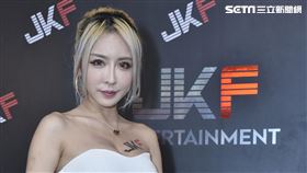 雪碧表示今年將準備發行寫真，尺度肯定「有誠意」。（圖／JKF提供）