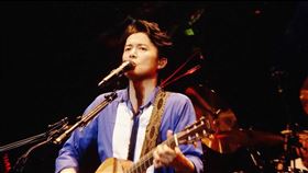 福山雅治用到錯誤的中文翻譯軟體亂翻。（圖／翻攝自福山雅治微博）