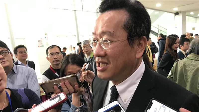 藍指民眾未享受台股成果　顧立雄反駁