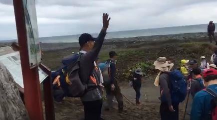 阿北闖阿朗壹古道遭擋　怒嗆我很不爽