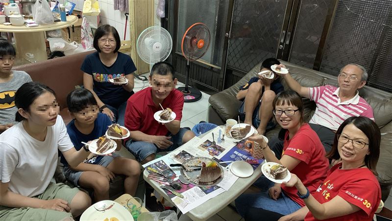 用愛包圍！屏東家扶防止兒童家外安置
