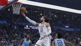 ▲『水行俠』亞當斯（Steven Adams）歐洲步上籃。（圖／美聯社／達志影像）