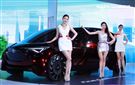 2020世界新車大展南港展覽館熱鬧登場。（記者邱榮吉/攝影）