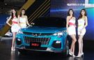 2020世界新車大展南港展覽館熱鬧登場。（記者邱榮吉/攝影）