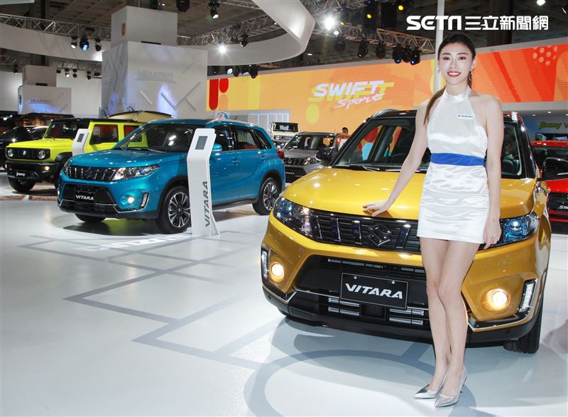 2020世界新車大展南港展覽館熱鬧登場。（記者邱榮吉/攝影）