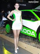 2020世界新車大展南港展覽館熱鬧登場。（記者邱榮吉/攝影）