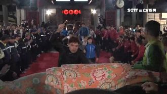 怕信眾推擠！南瑤宮搶頭香變「賽跑」