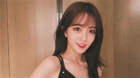 直播主,莉哥,潛規則,封殺,國歌,不雅片 圖/微博