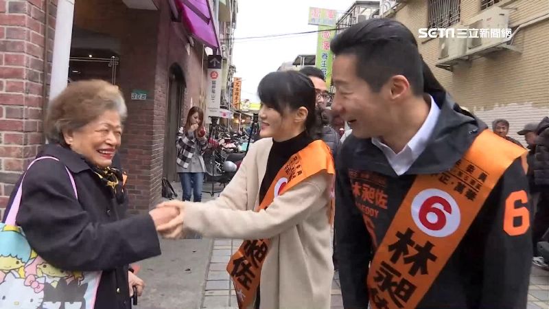 林昶佐合體Doris！民眾搶拍合照