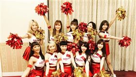 Rakuten Girls前往Rakuten集團納會擔任表演嘉賓。（圖／樂天桃猿提供）