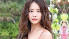 外媒也驚嘆！周子瑜奪全球最美…狂炸15張「子瑜美照」（圖／翻攝自TC Candler YouTube）