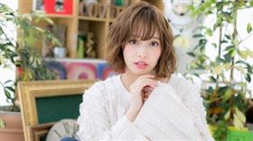 日本,看護師,17,直播,戸梶めぐみ。(圖/翻攝自IG)