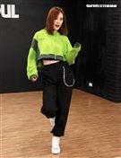 安心亞為跨年努力的練舞彩排。（記者邱榮吉/攝影）