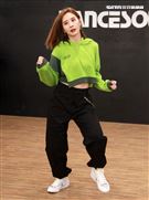 安心亞為跨年努力的練舞彩排。（記者邱榮吉/攝影）