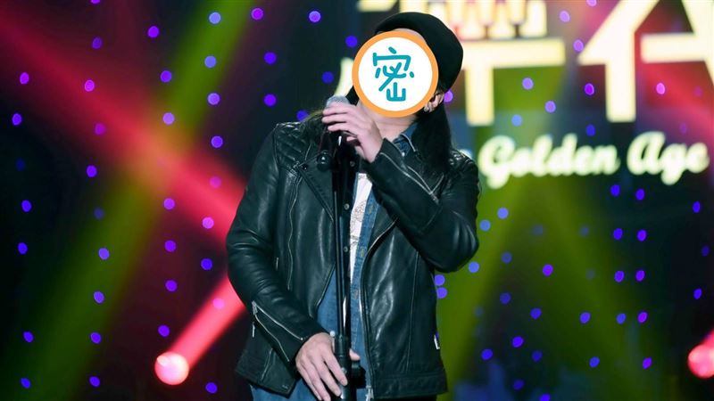 母親中風棄發片！他黑手變金曲歌王