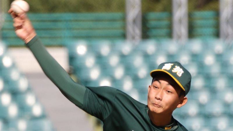 U18／17歲邱駿威投148公里