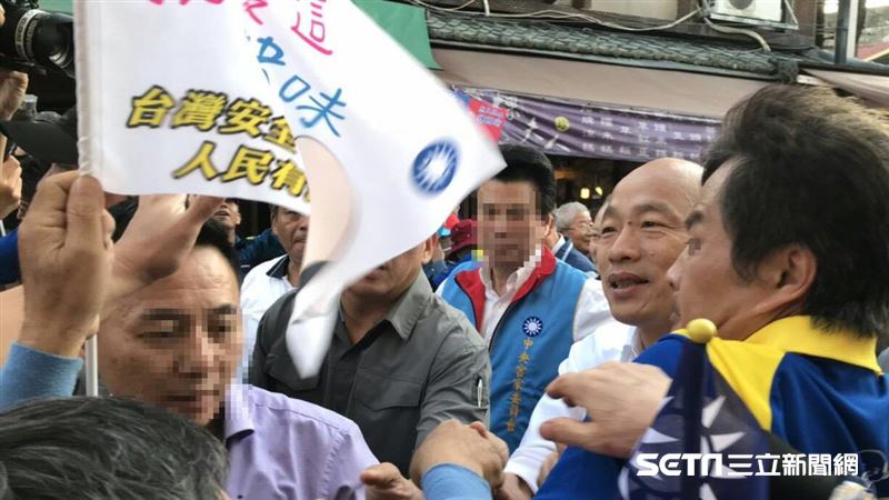 不准投蔡英文！韓粉媽要她交出選舉單