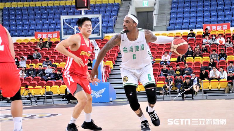 SBL／贏不停！台啤平隊史8連勝