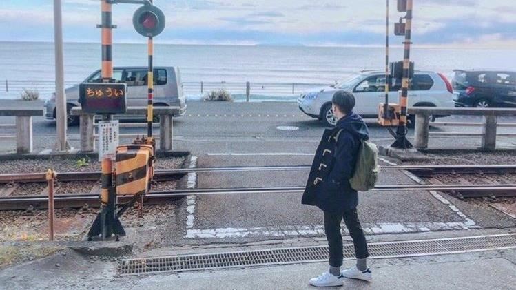 很台的裝扮只有藍白拖？網曝穿搭特徵