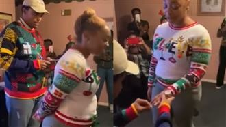 男用「問答遊戲］向女友求婚！網讚翻