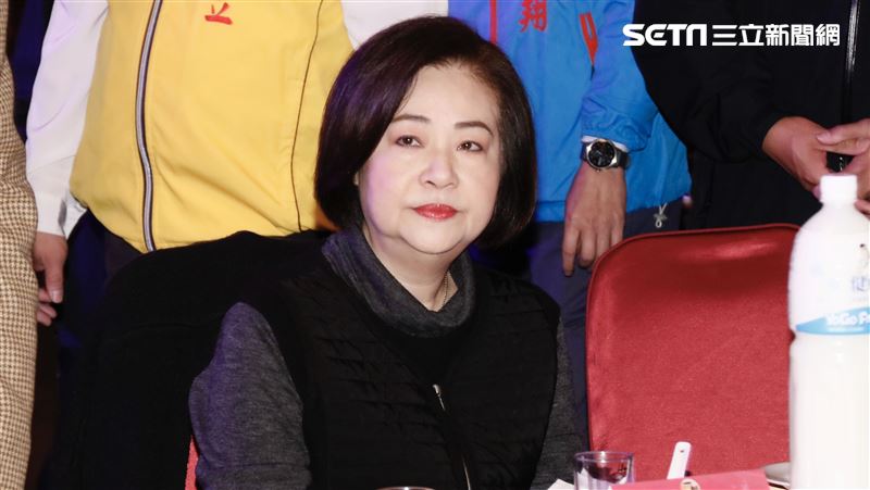 瘦到剩25公斤…文夏被餵毒妻曝近況