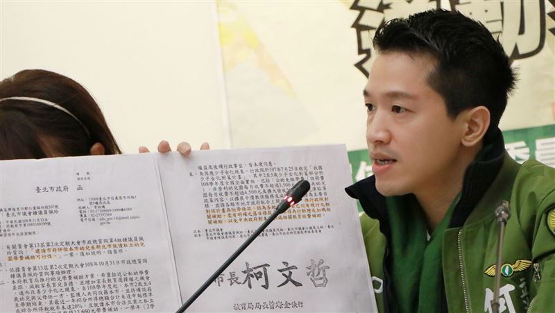 藍營猛打陽信銀行　何志偉聲明反擊