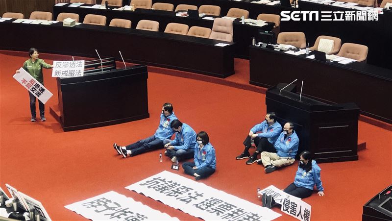 捍衛台灣安全！　反滲透法二讀通過了