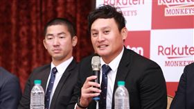 ▲樂天桃猿一軍牛棚教練林英傑（圖／記者林士傑攝影）