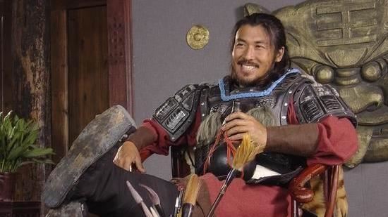 將軍入城百姓跪迎　他竟下令：屠城！