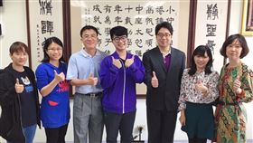 母當清潔工養六口　越南二代拚上台大