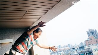 經歷二度中風！廖峻吊鋼絲一樣自己來