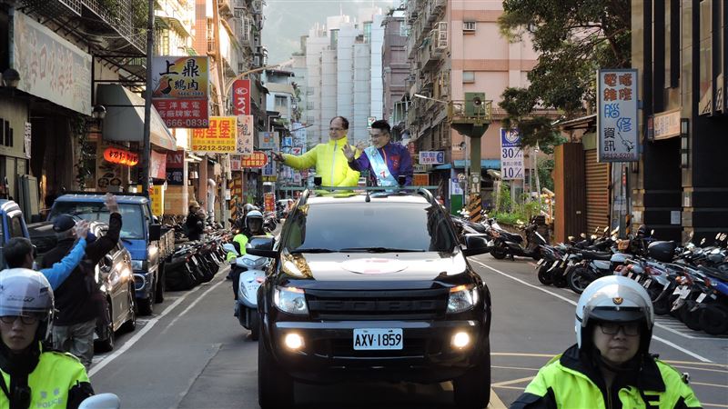 衝新北拉選票　游錫堃：立委要過半