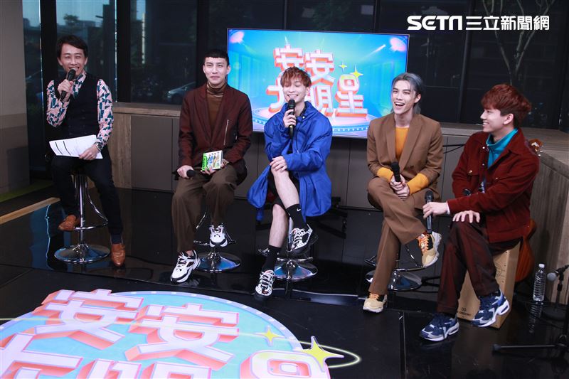 Noovy安安大明星(唱片宣傳)。（記者邱榮吉/攝影）