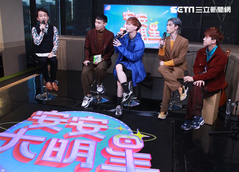 Noovy安安大明星(唱片宣傳)。（記者邱榮吉/攝影）